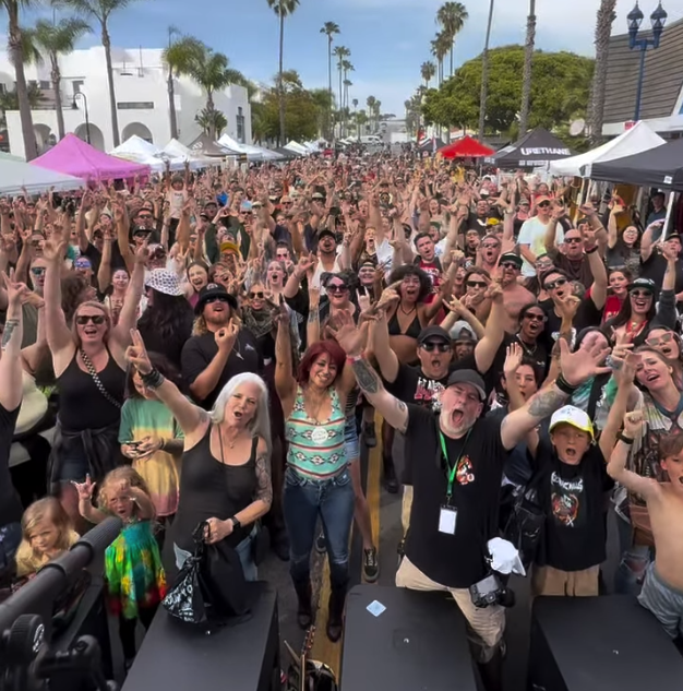 Sublime Life Festival crowd in Oceanside, CA